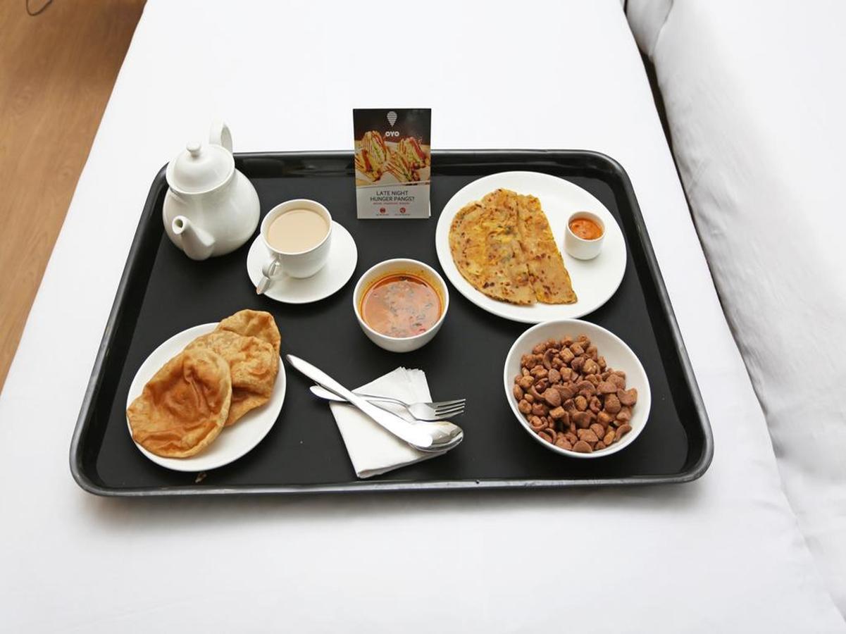 Oyo 14829 Hotel J Cruise Ludhiana Eksteriør bilde